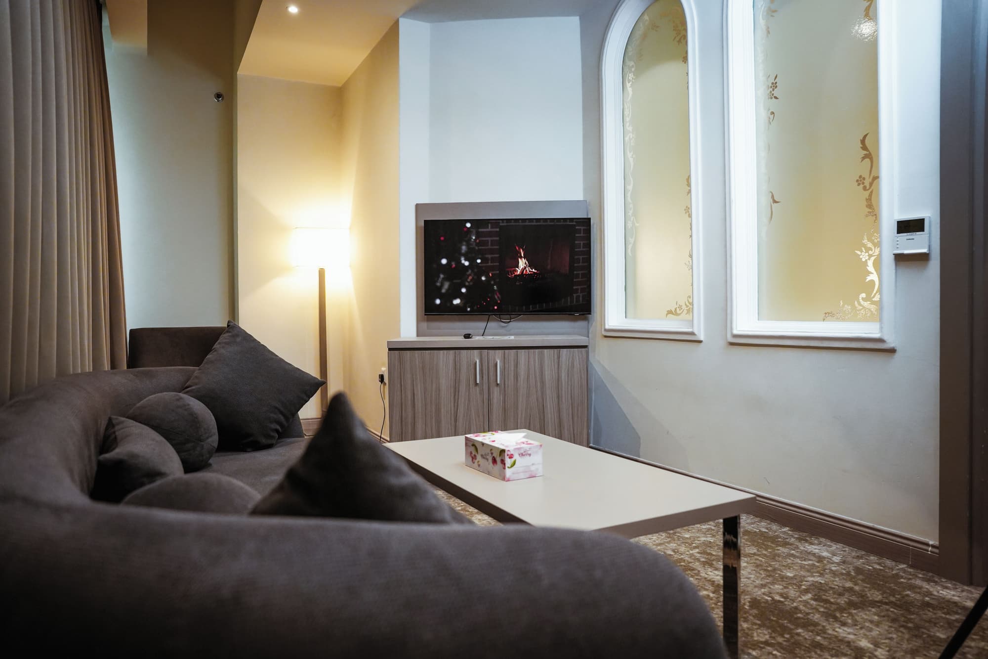 Gloria Hotel And Suites