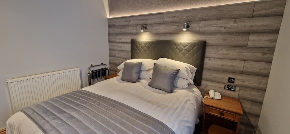 The Royal Hotel, Room