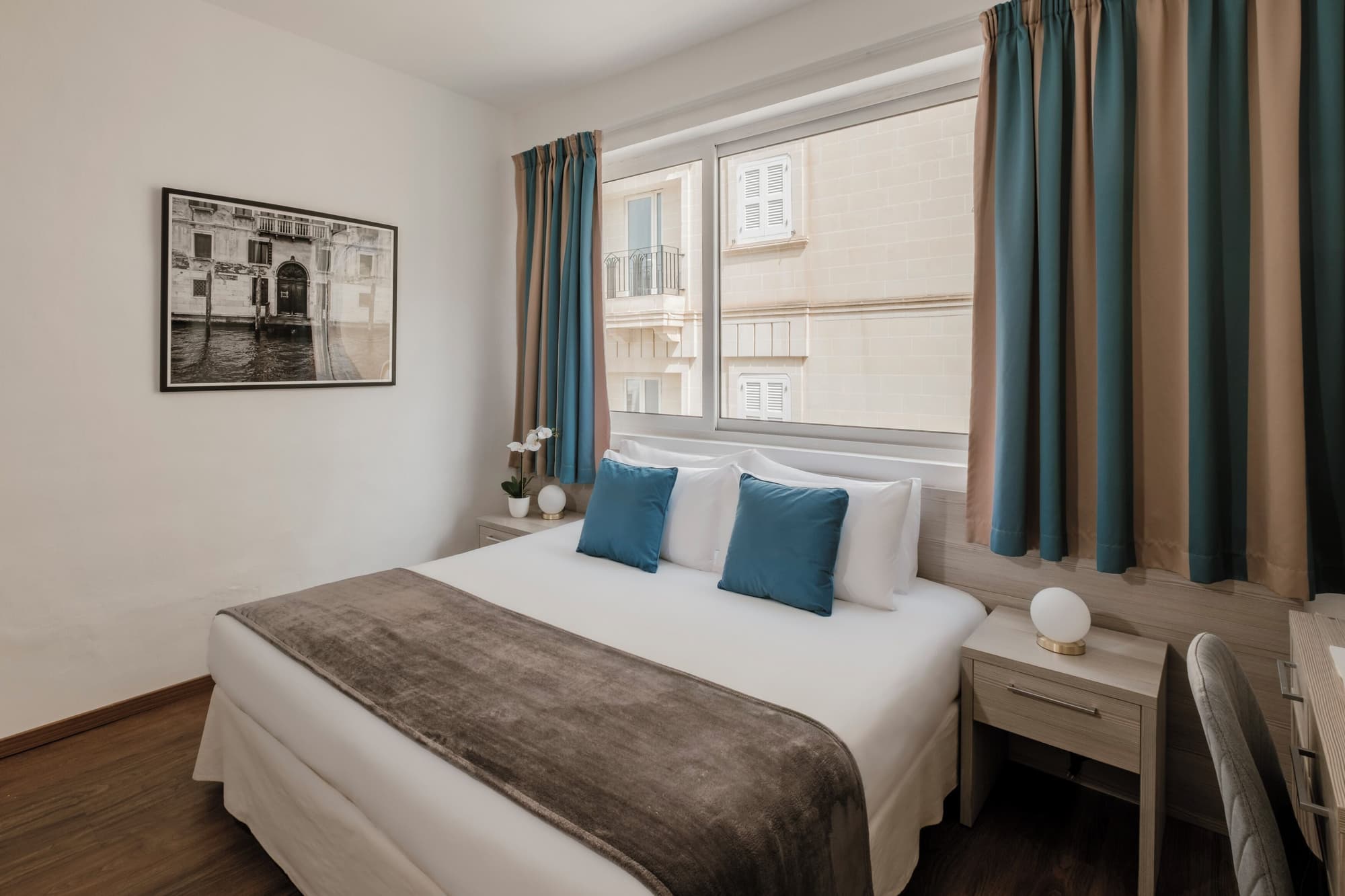 The Howard Hotel