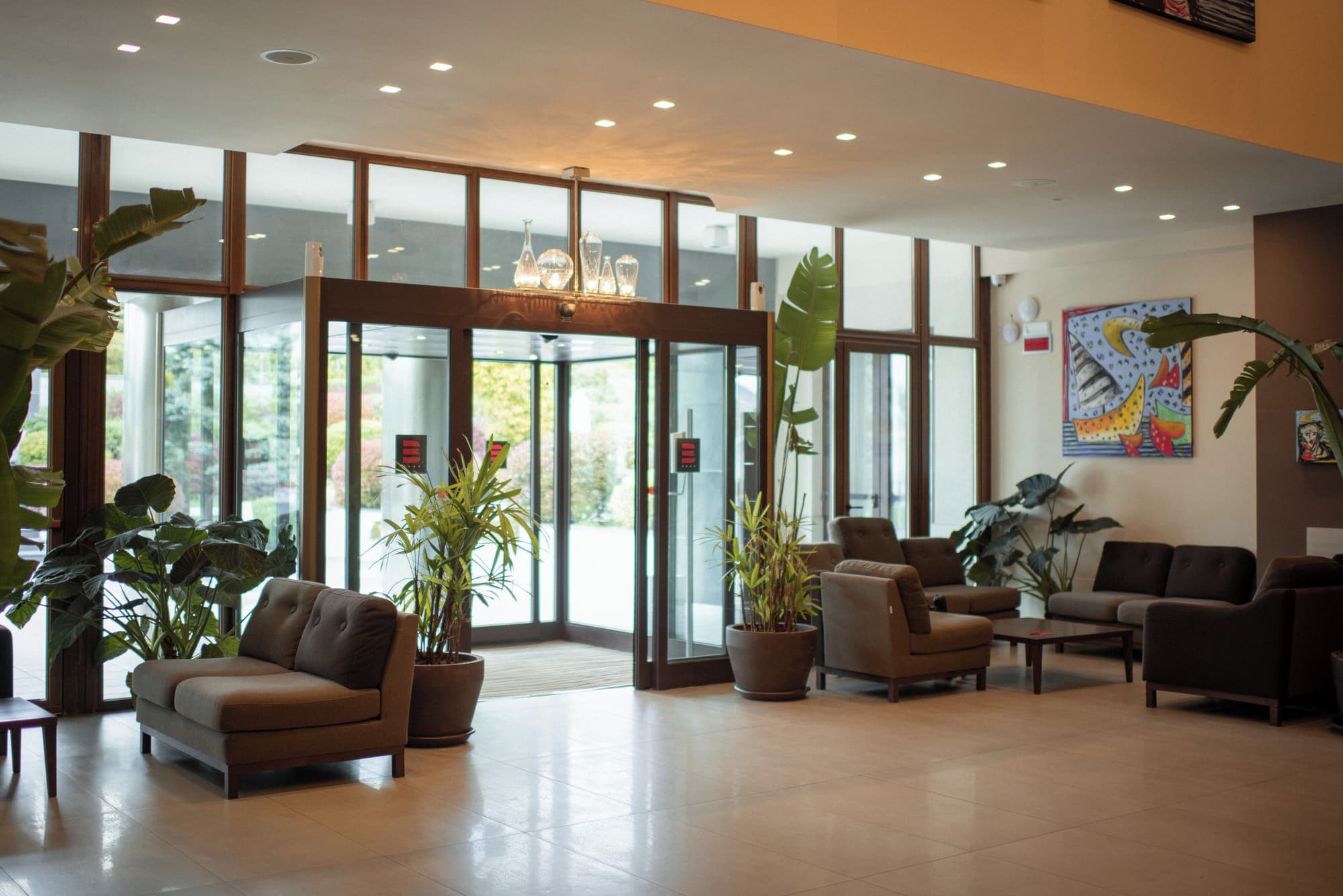 BHotel