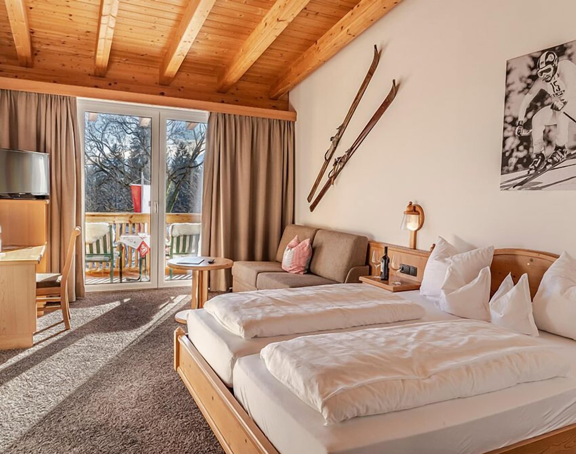 Sweet Cherry Boutique & Guesthouse Tyrol