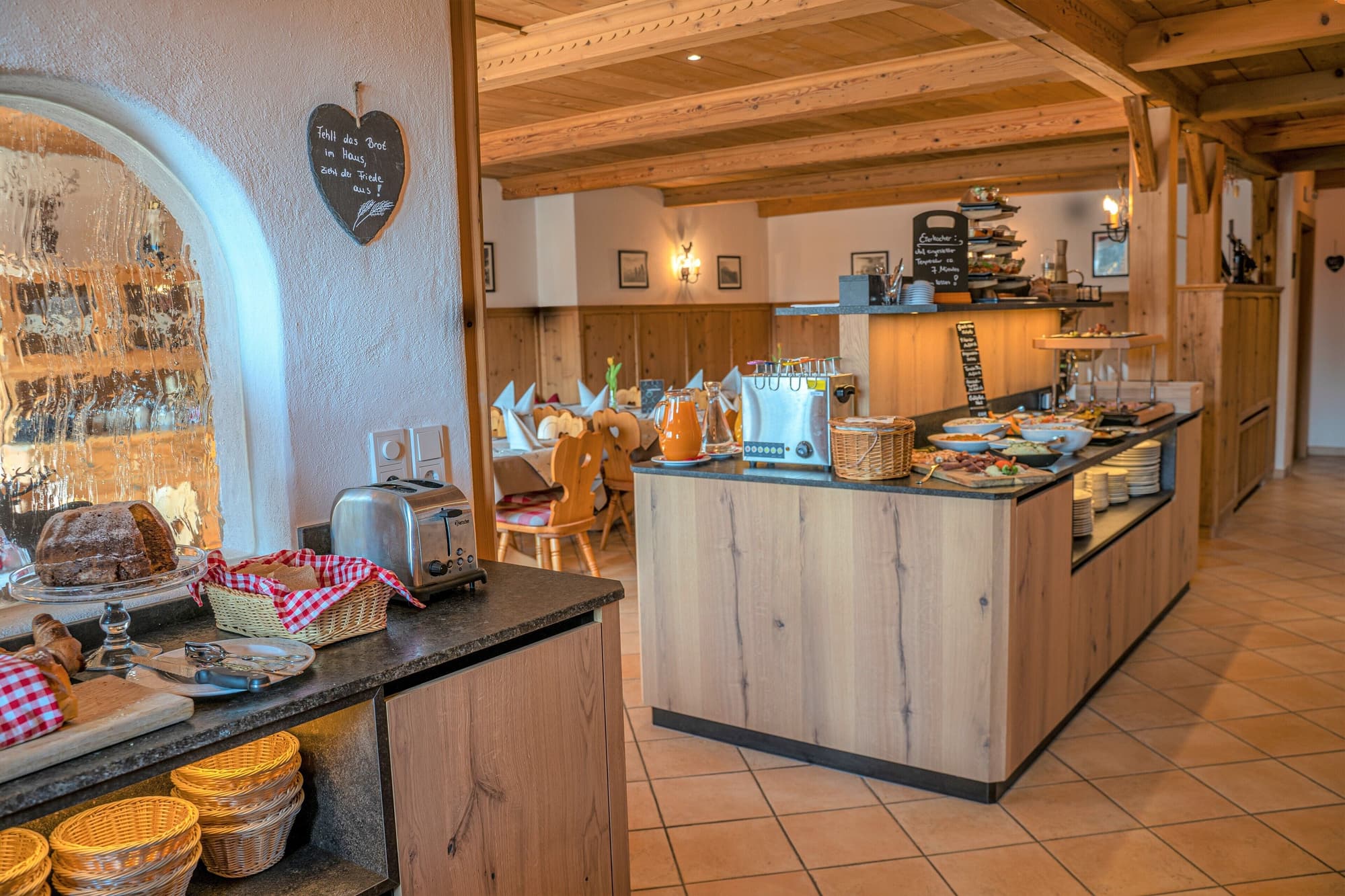 Sweet Cherry Boutique & Guesthouse Tyrol