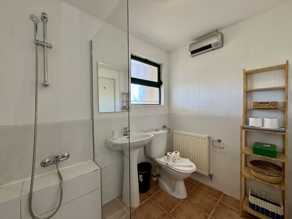 Algarve Country Villa With Pool