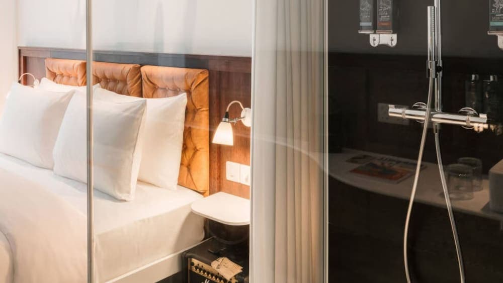 Ruby Stella Hotel London