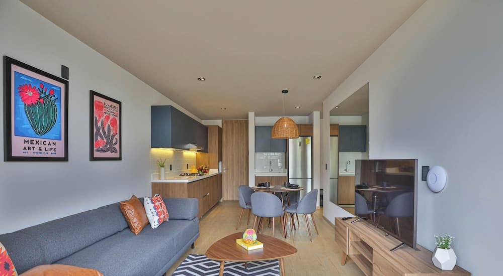 Be Local Aparthotel