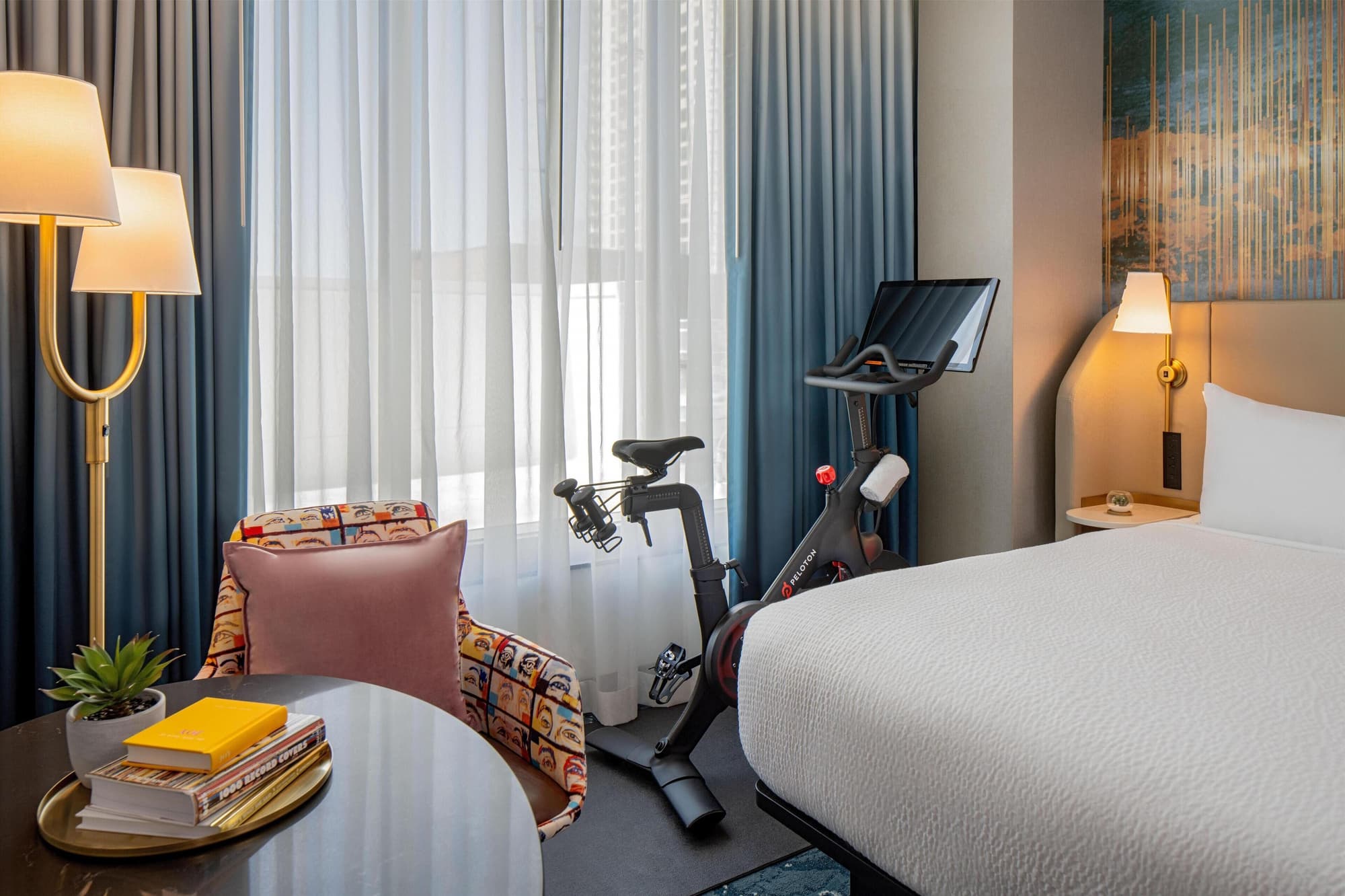 Tempo By Hilton Nashville Downtown