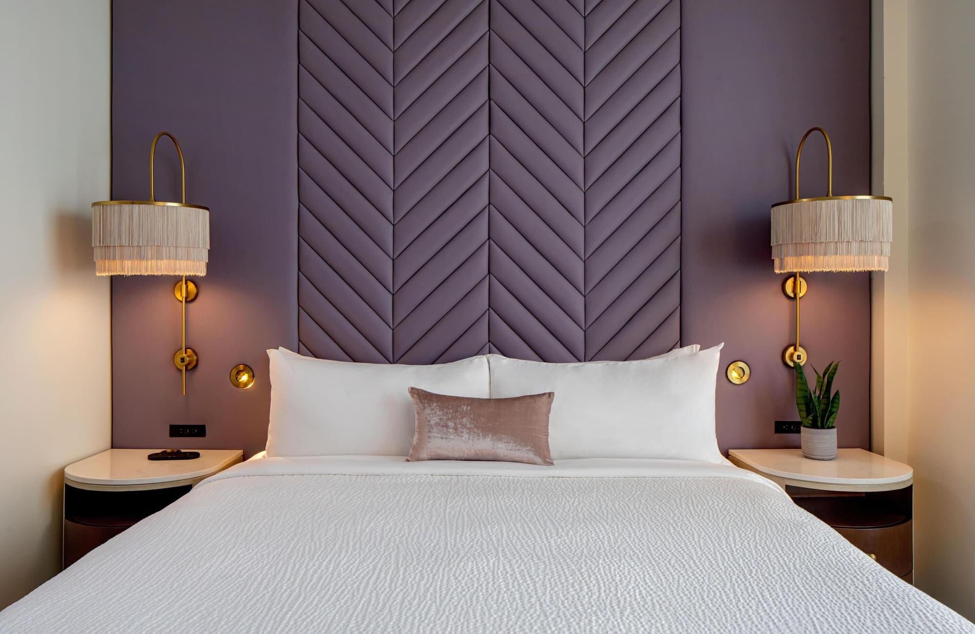 Tempo By Hilton Nashville Downtown