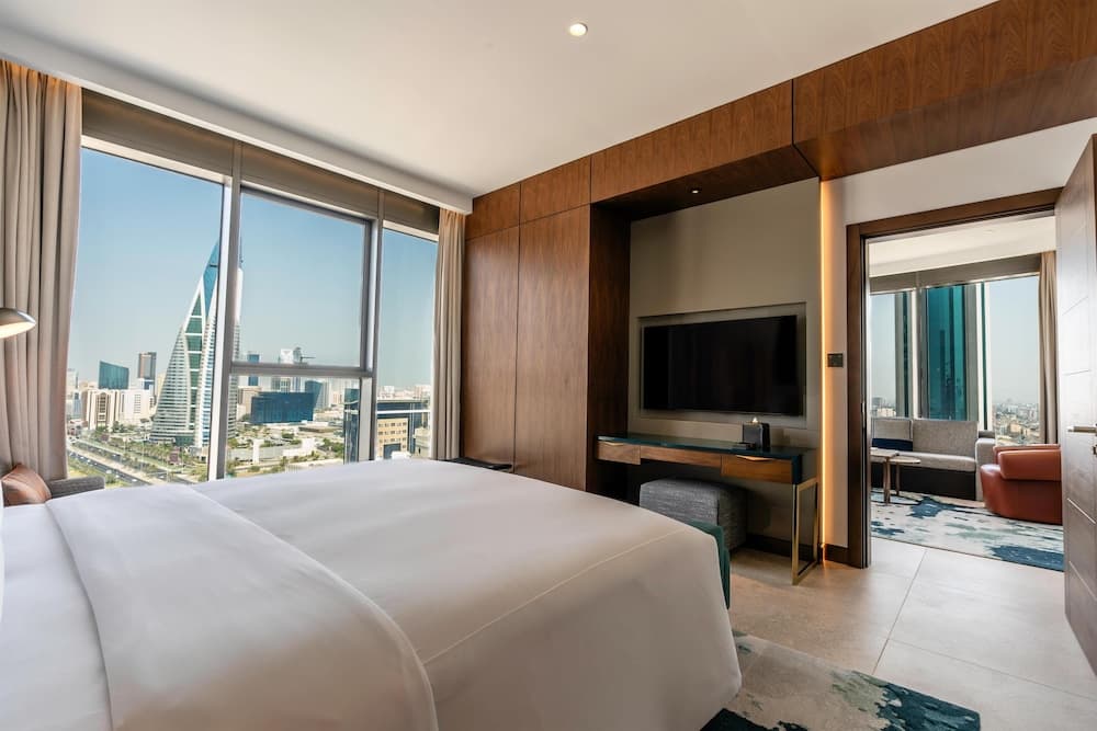Conrad Bahrain Financial Harbour, Room