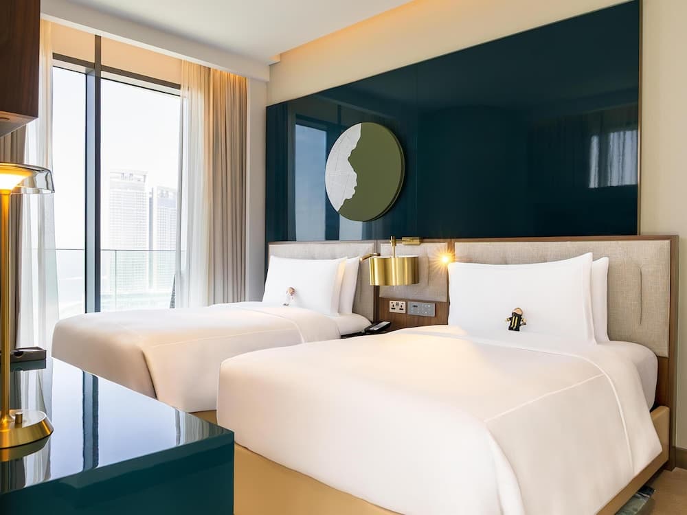 Conrad Bahrain Financial Harbour, Room