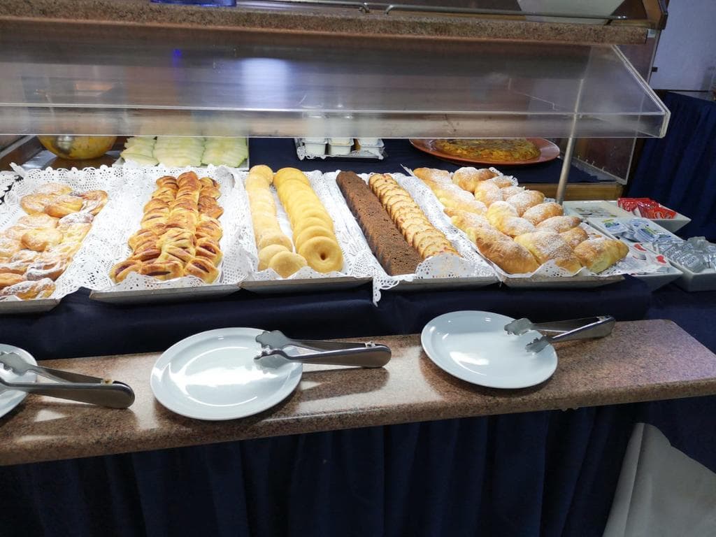 Vintage Hotel Mercedes