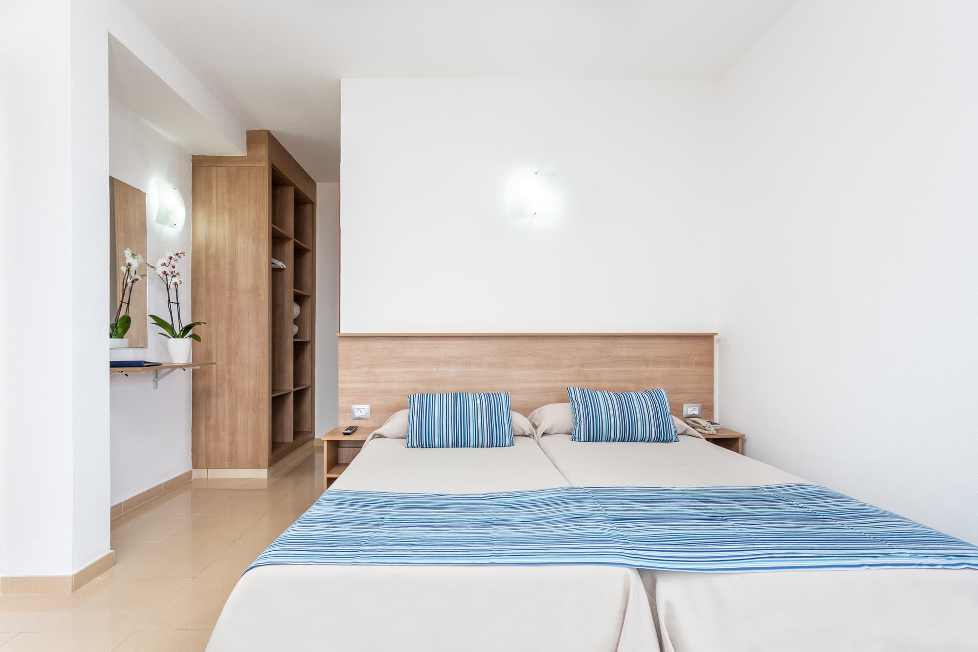 Globales Acuario, Room