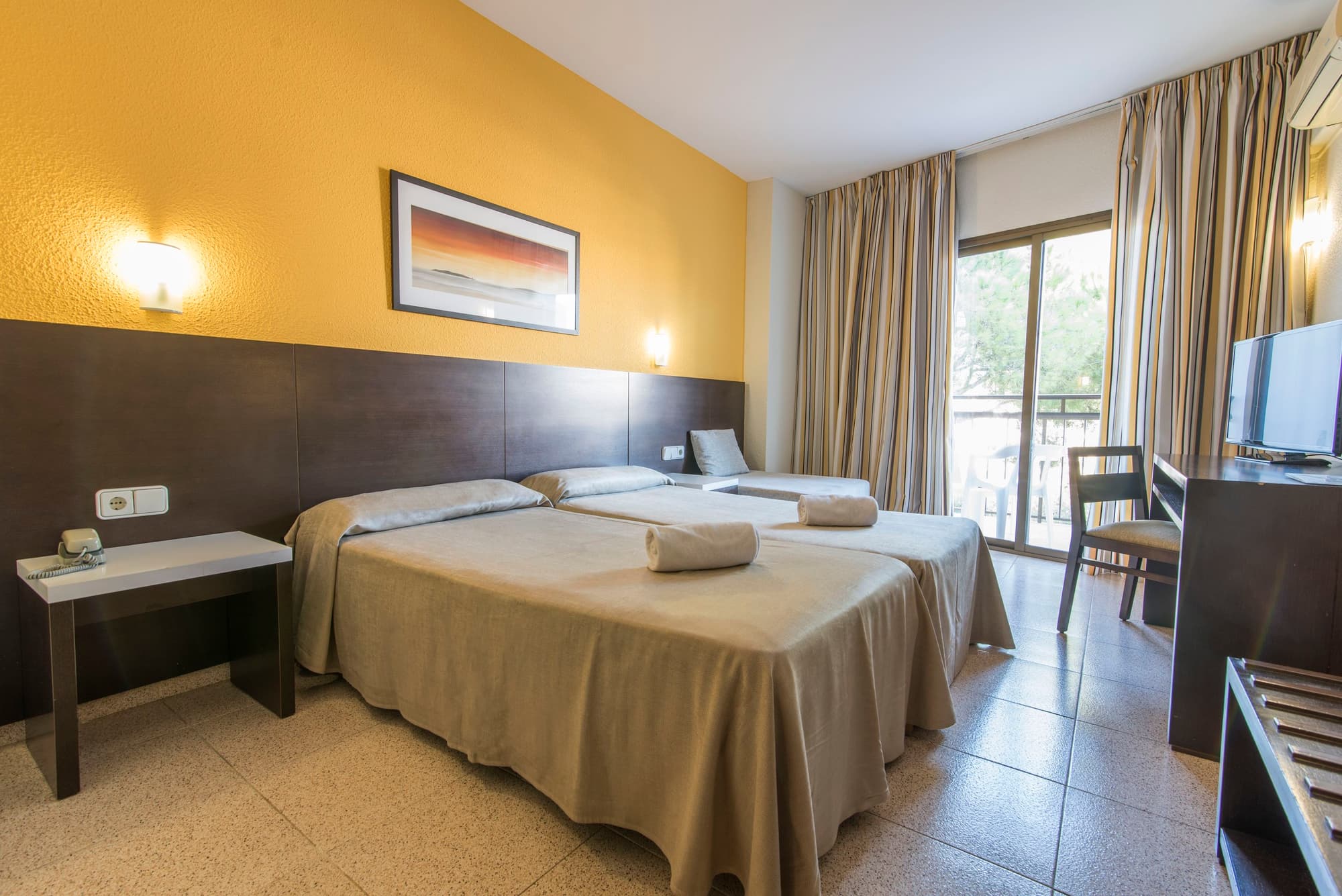 AzuLine Hotel Mar Amantis and Mar Amantis II