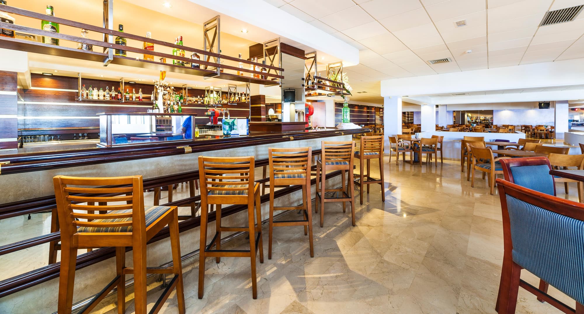 Globales Club Almirante Farragut