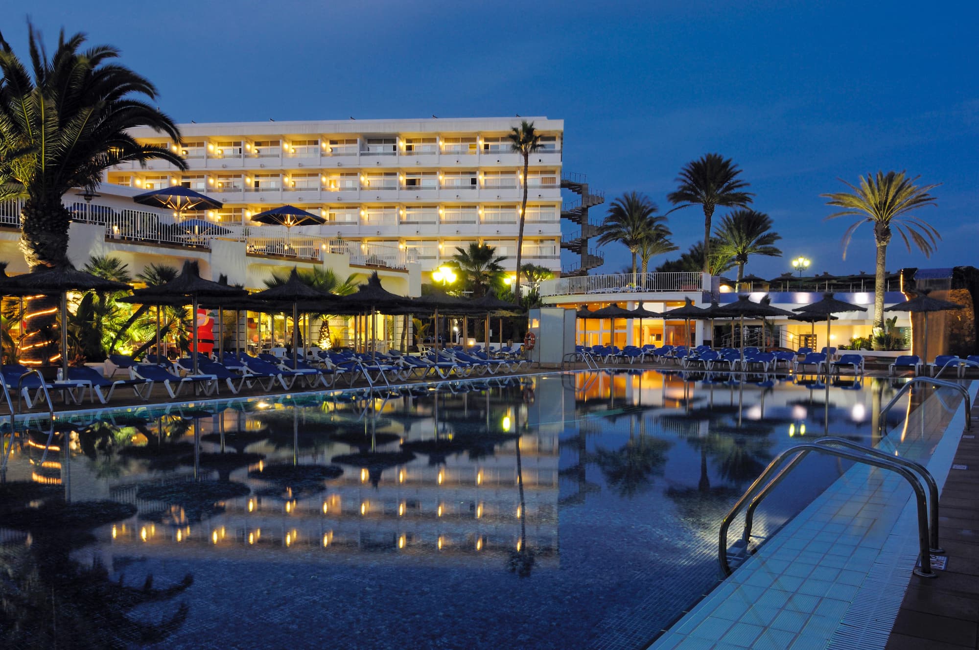 VIK Hotel San Antonio, Pool