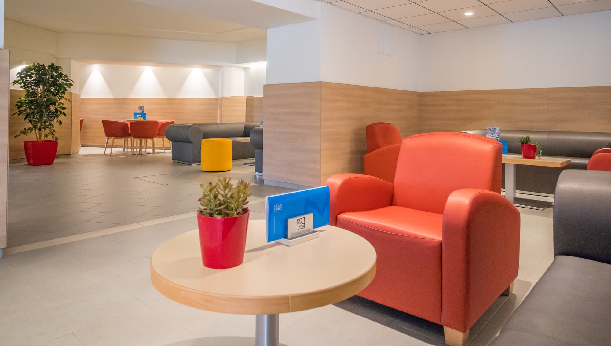 Golden Donaire Beach, Lobby