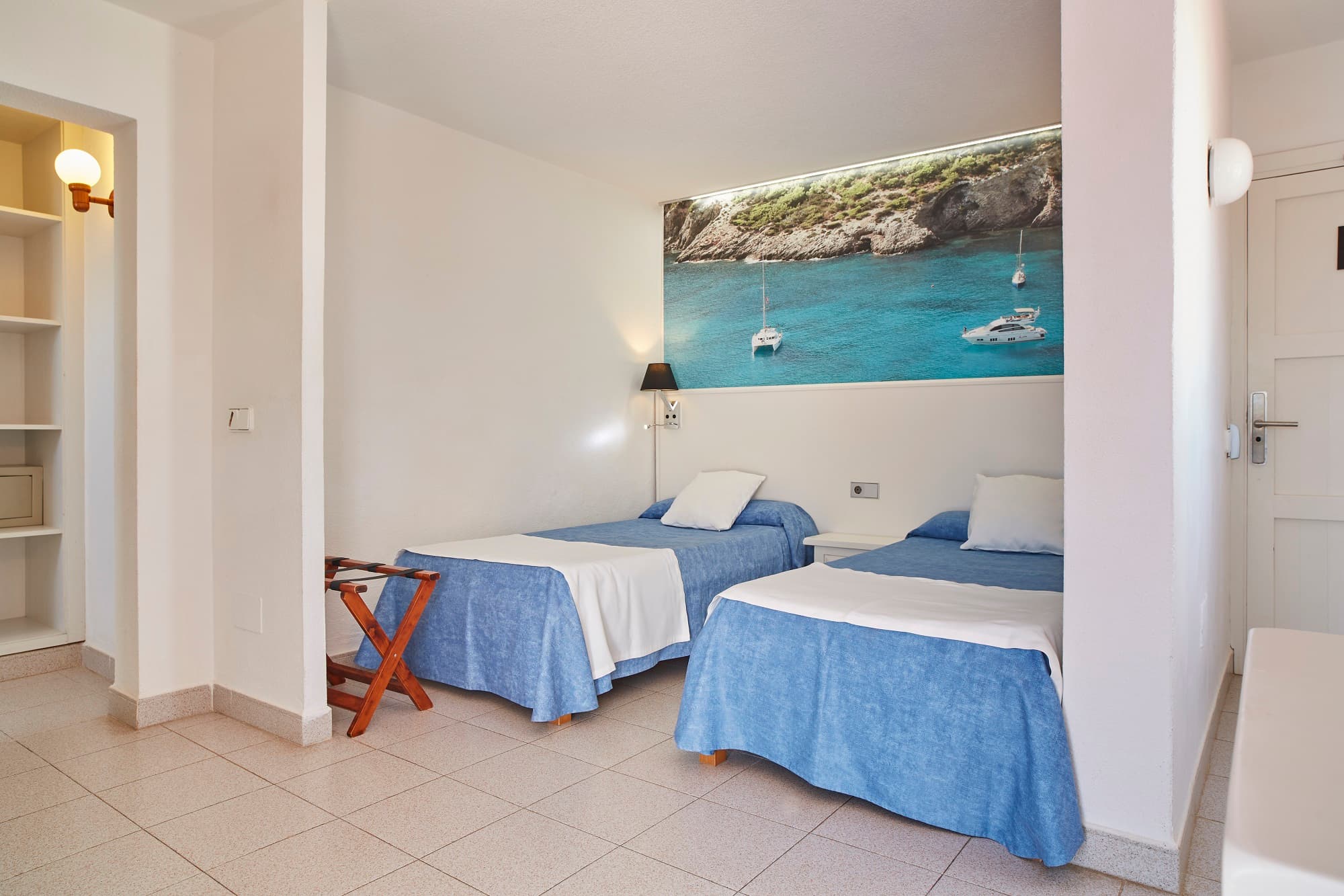 APARTAMENTOS CASA LUIS by INVISA
