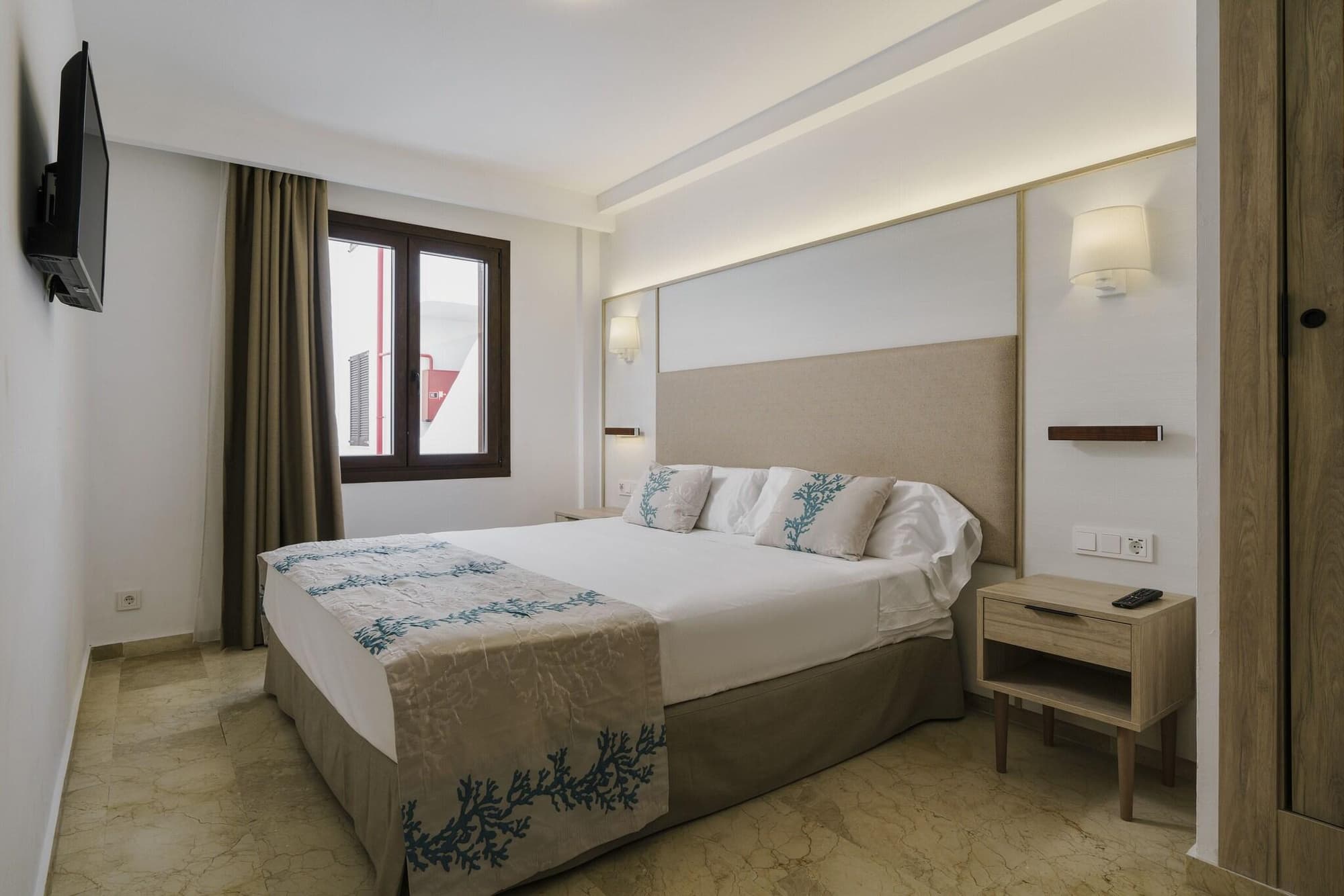 Alua Suites las Rocas