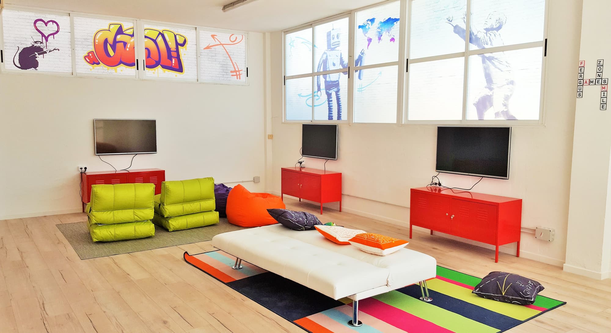 FERGUS Club Europa, Sports and Entertainment