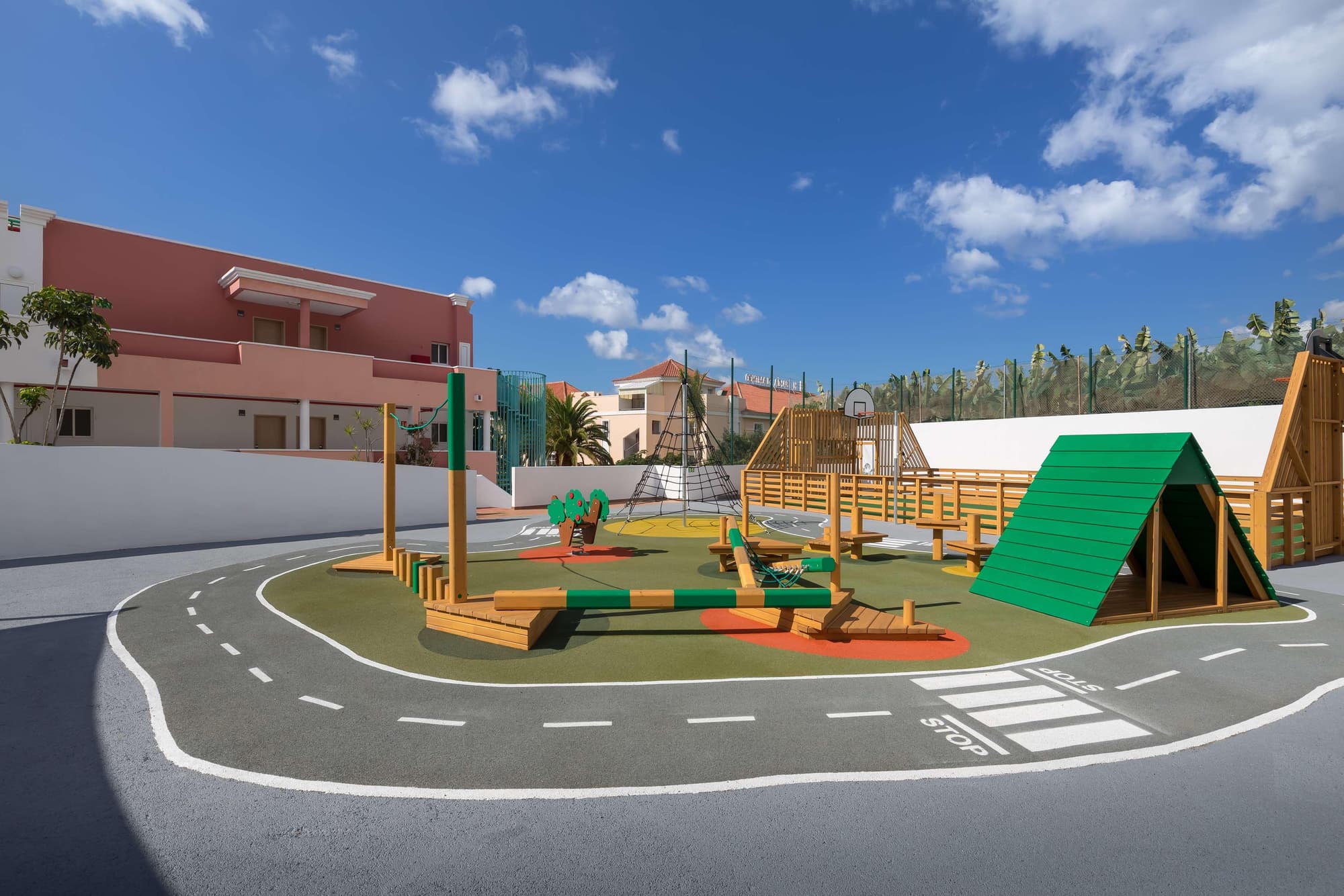 Servatur Isora Suite
