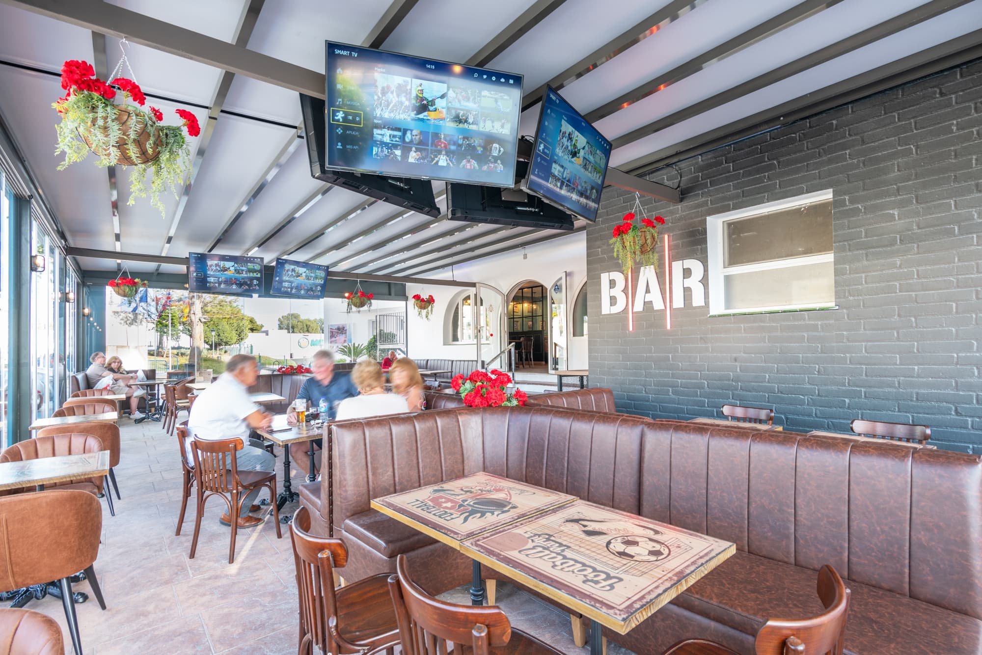 Nerja Club by Dorobe, Bar