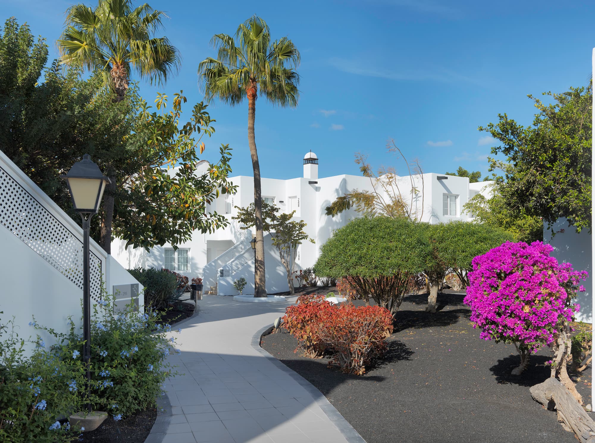 H10 White Suites Boutique Hotel - Adults Only, General view