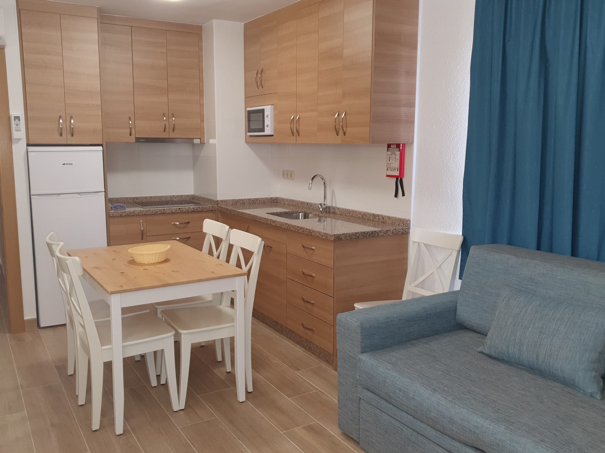 Apartamentos Stella Maris Marcari SL