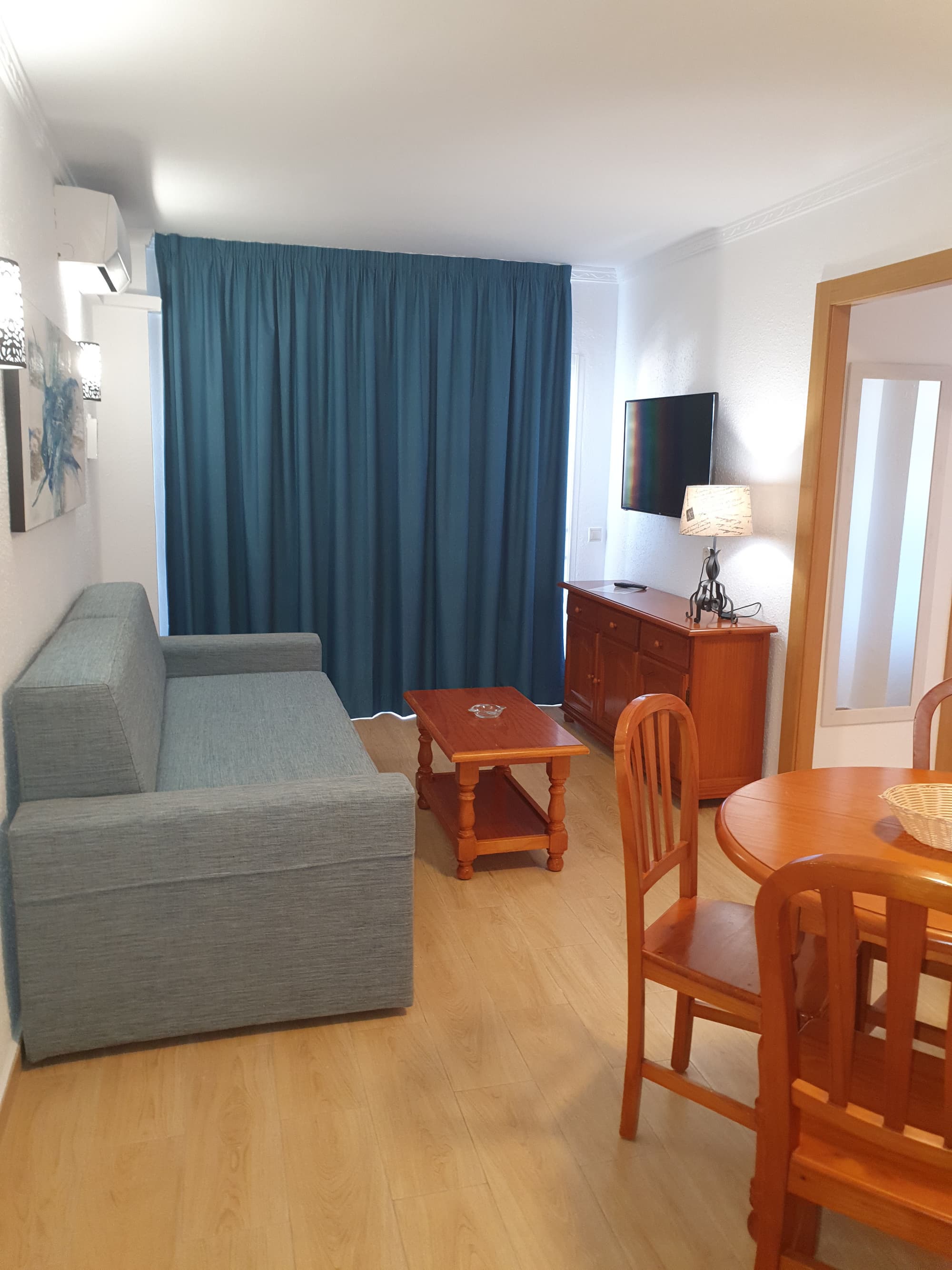 Apartamentos Stella Maris Marcari SL