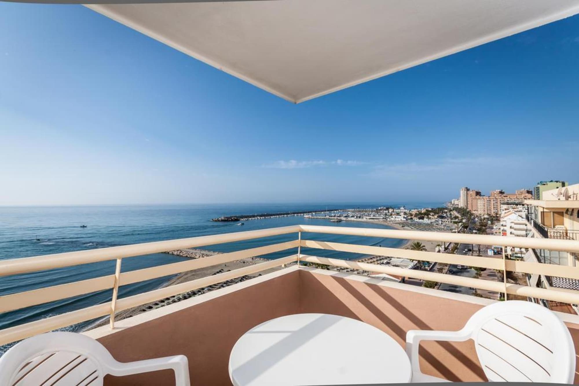 Apartamentos Stella Maris Marcari SL
