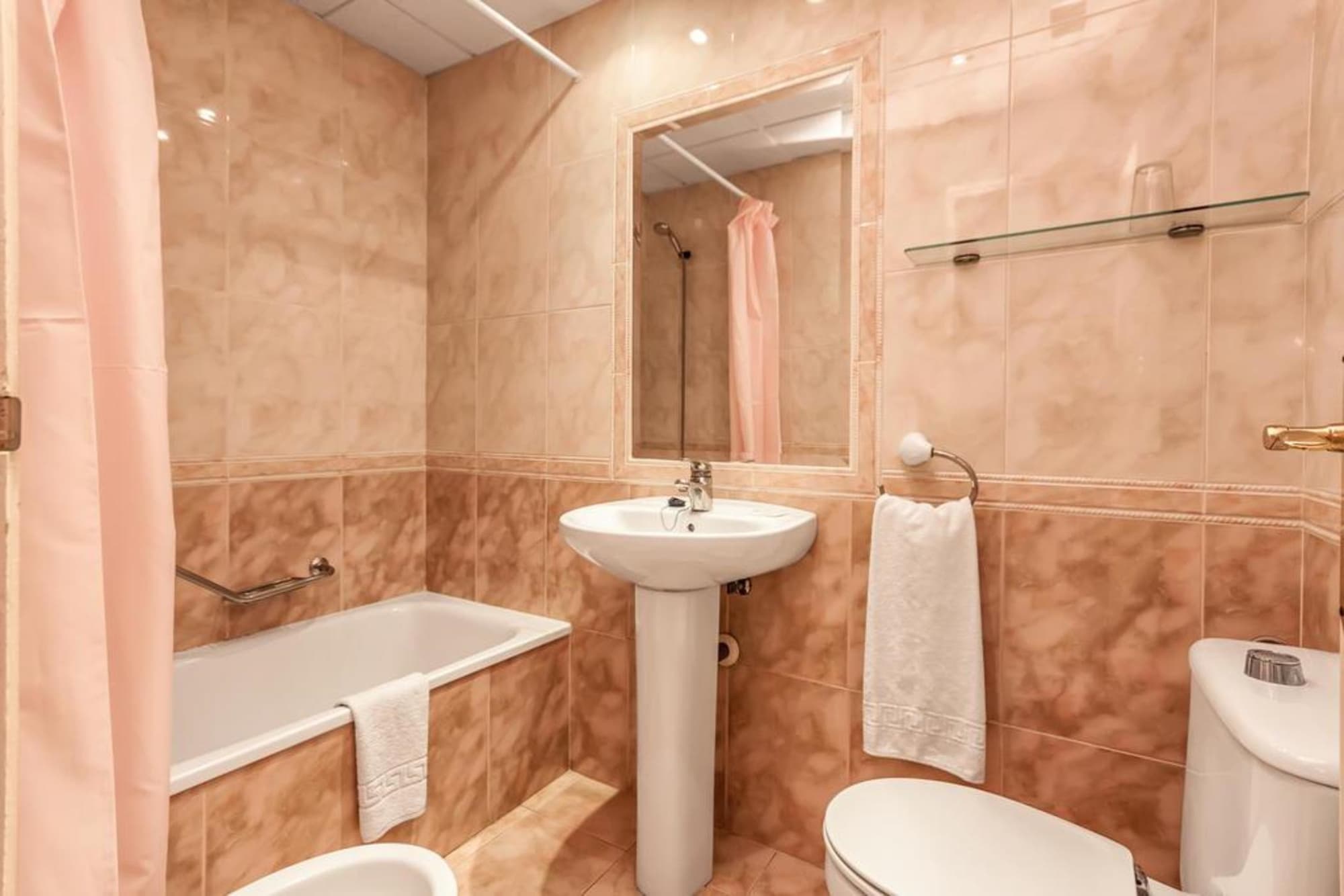 Apartamentos Stella Maris Marcari SL