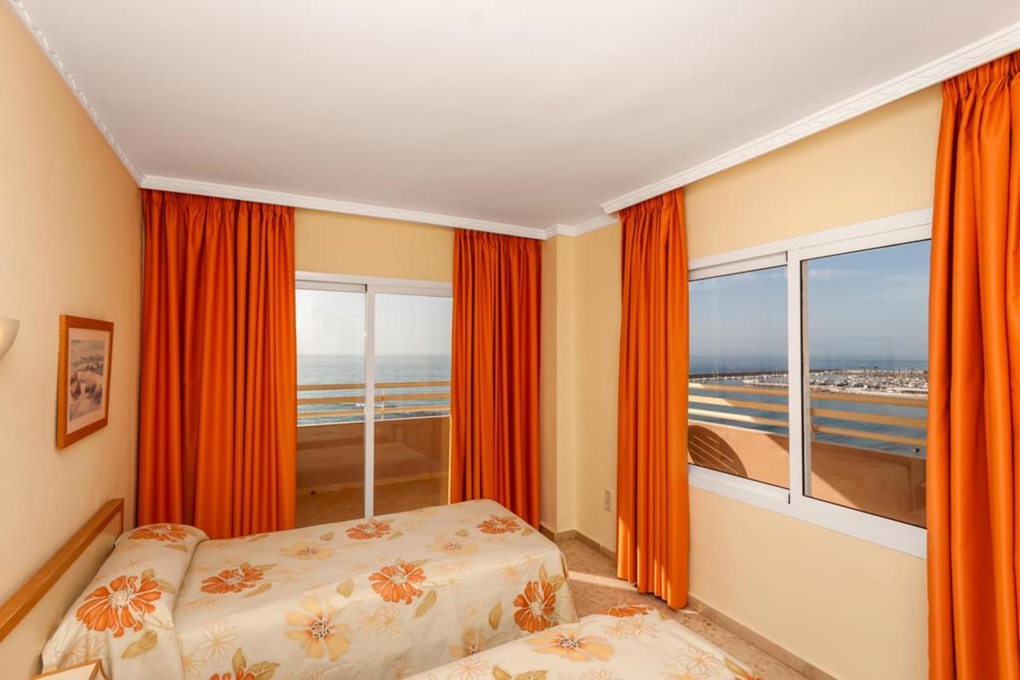 Apartamentos Stella Maris Marcari SL
