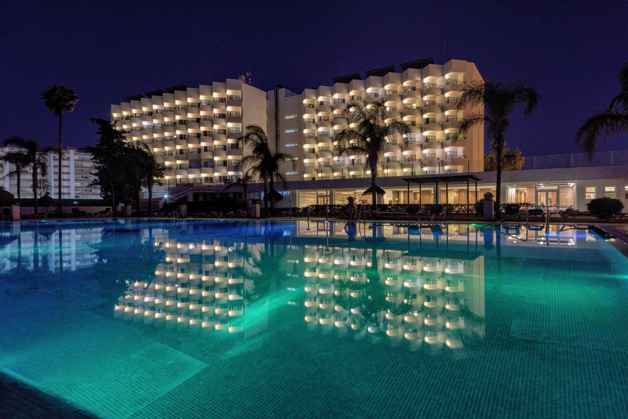 Hotel Puertobahia & SPA