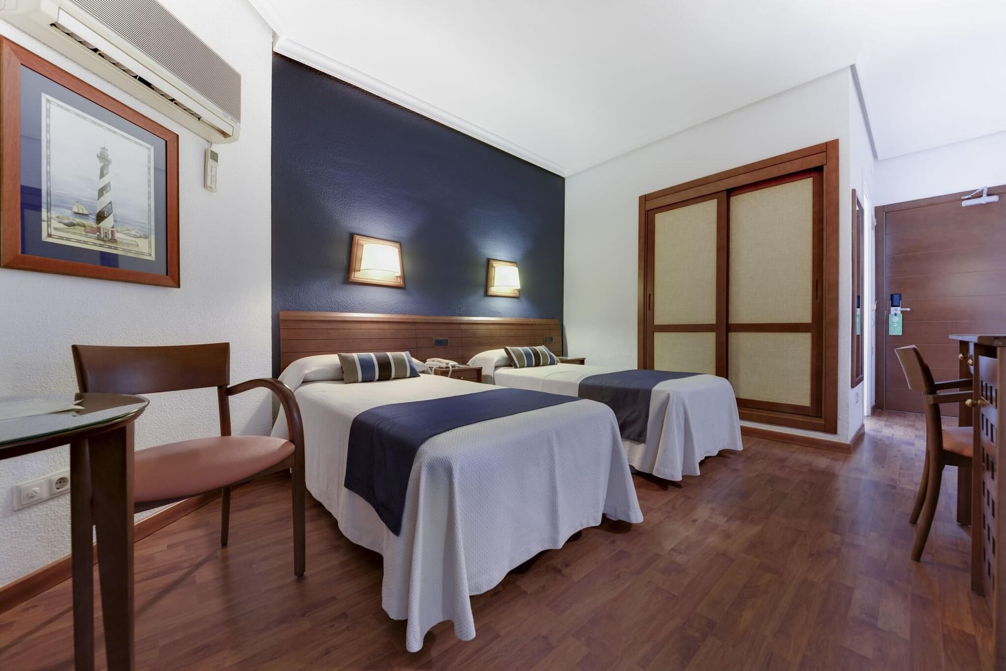 Hotel Puertobahia & SPA