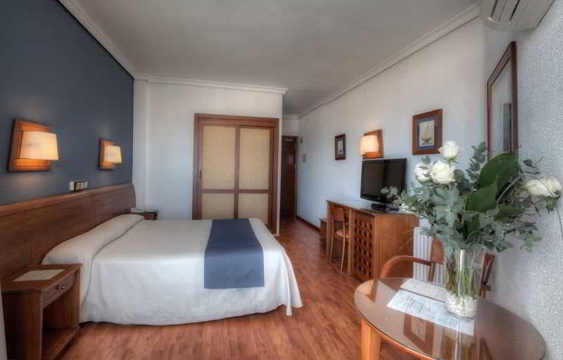 Hotel Puertobahia & SPA