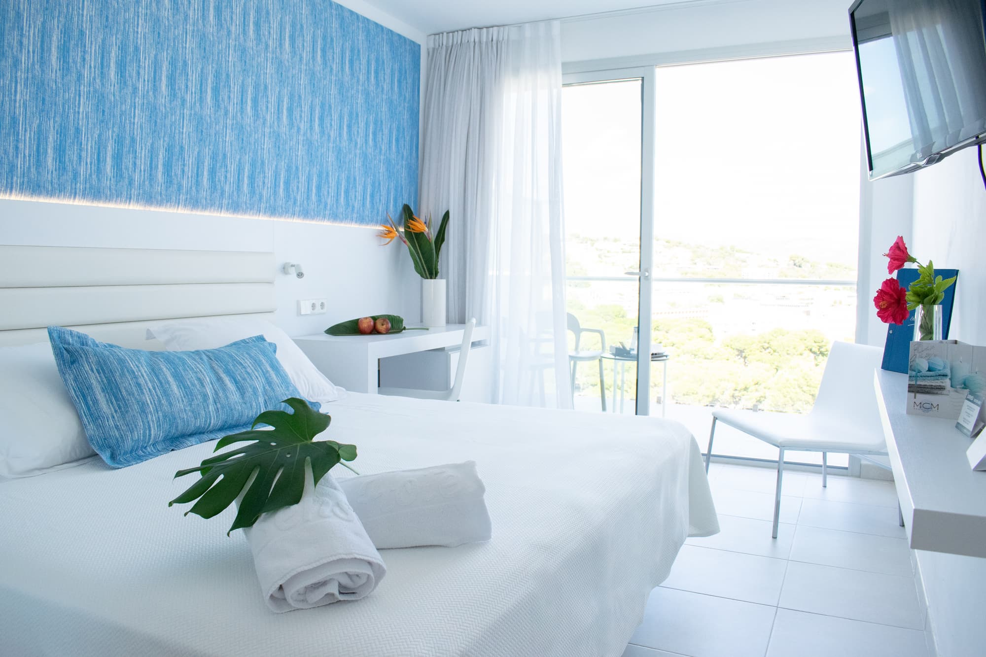 Reverence Life Hotel