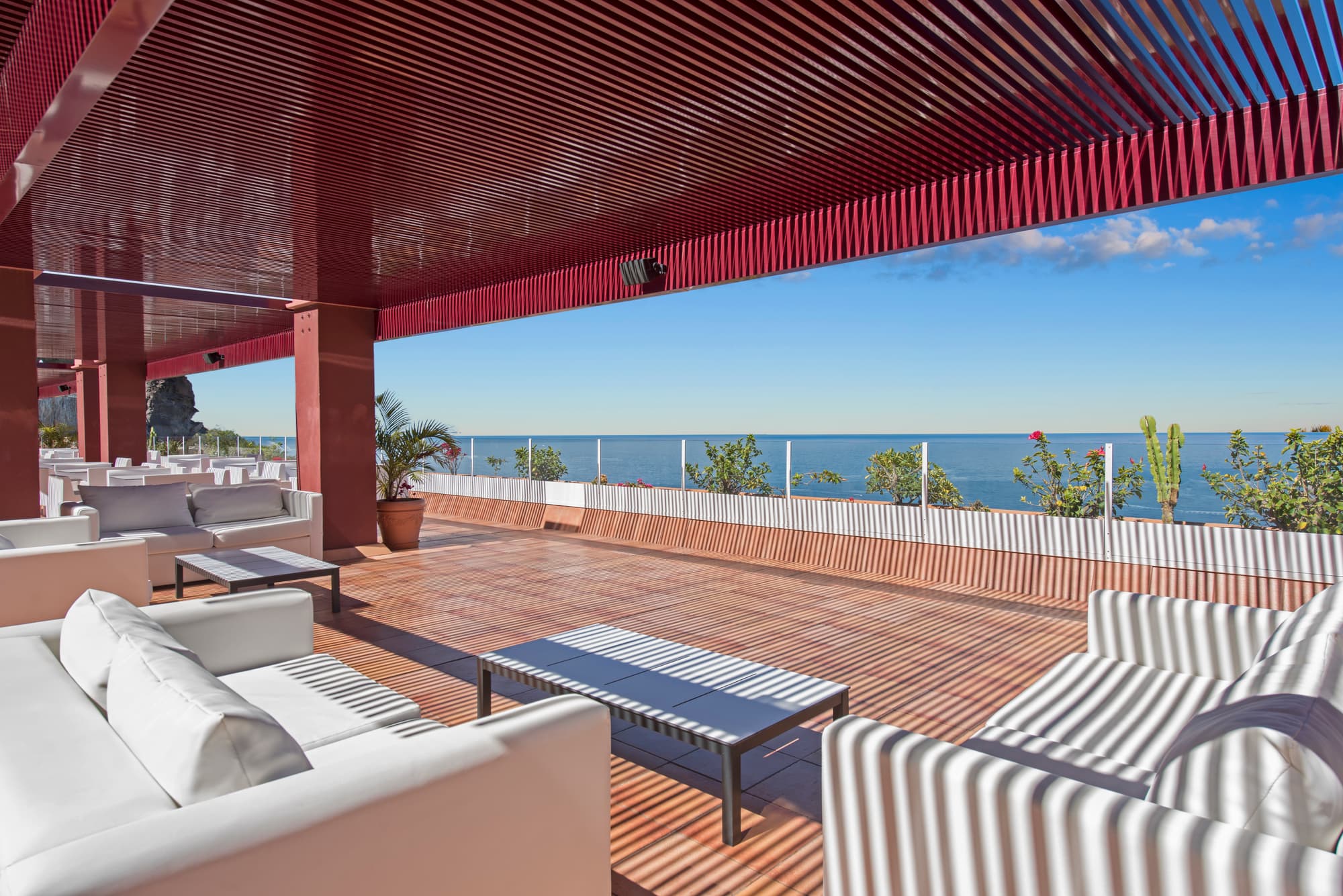 Mogan Princess & Beach Club