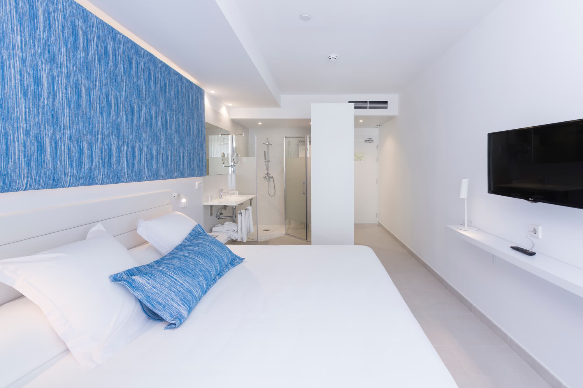 Reverence Mare Hotel