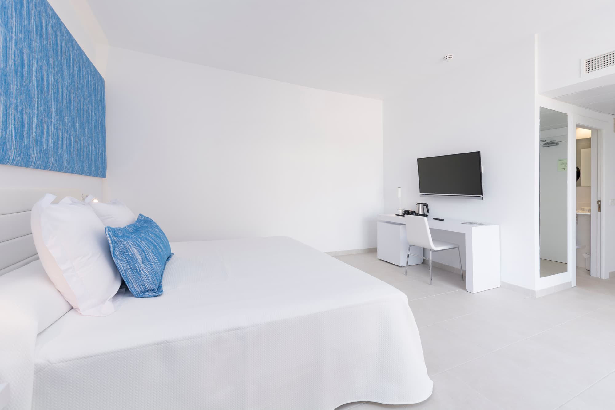 Reverence Mare Hotel