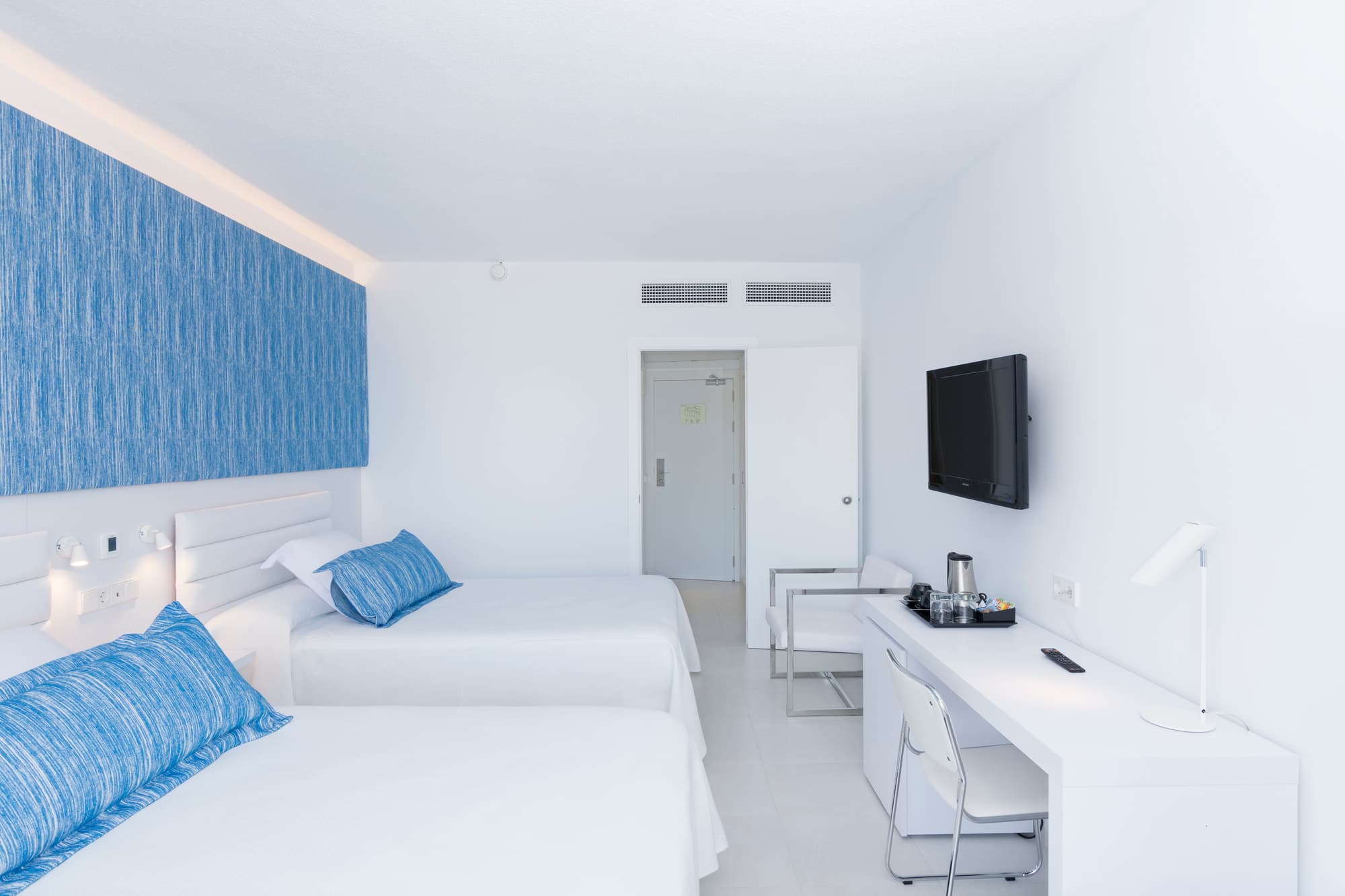 Reverence Mare Hotel