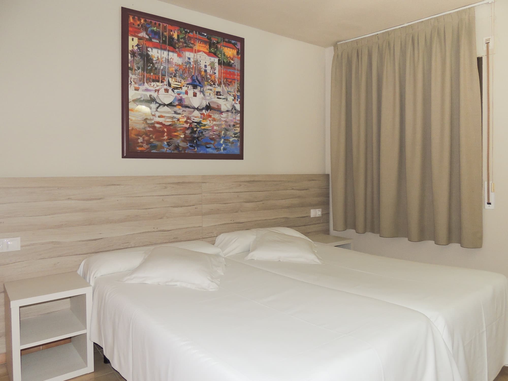 Apartamentos Turísticos Augustus