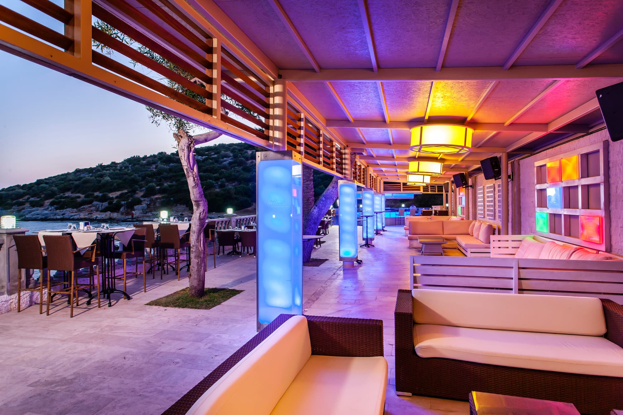 Tusan Beach Resort, Restaurant