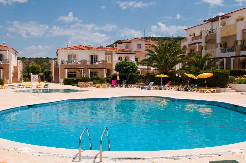 Luz Bay