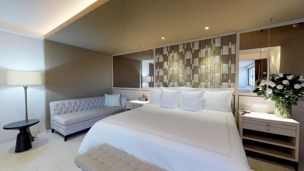 El Embajador, A Royal Hideaway Hotel
