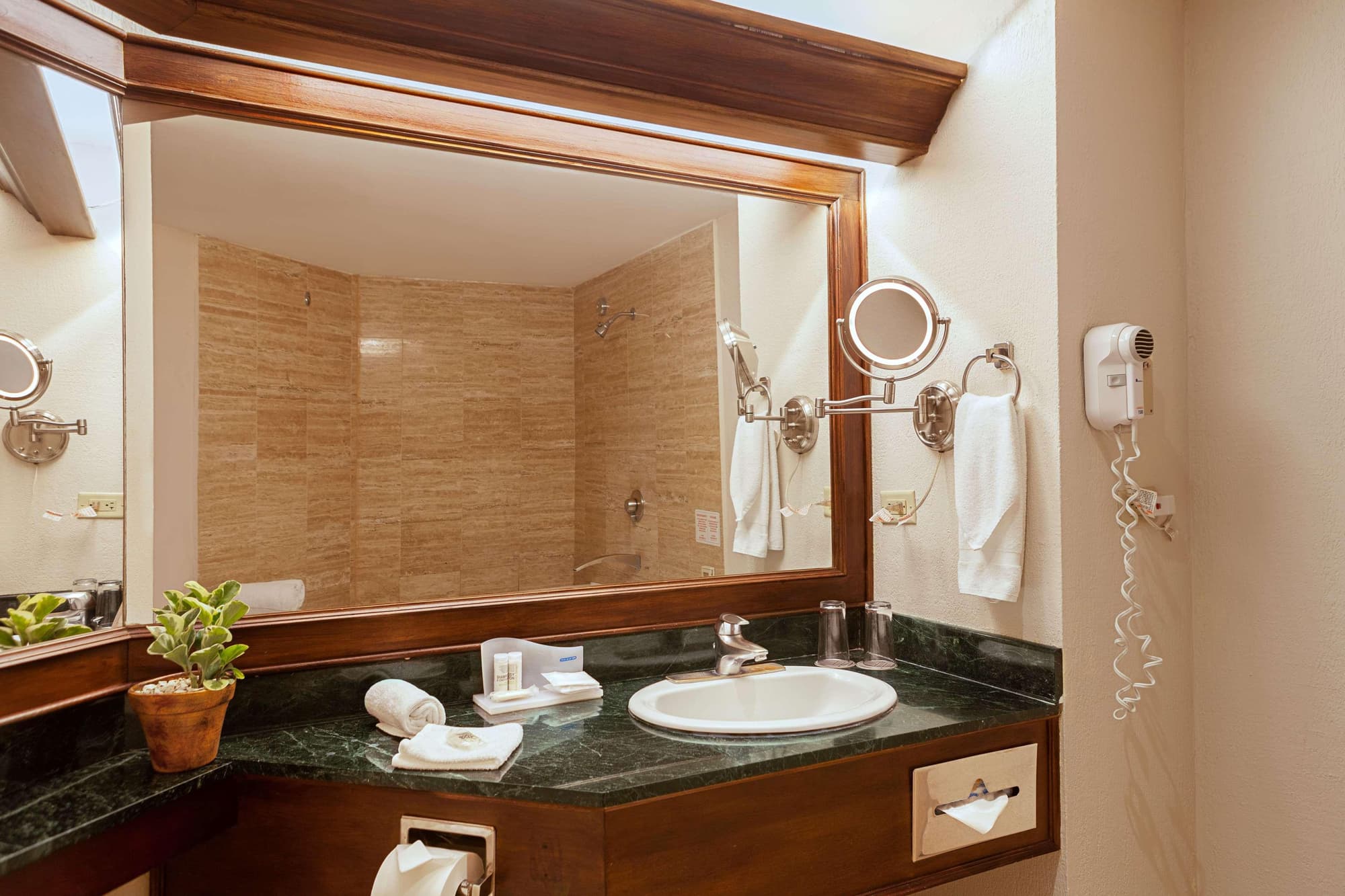 Wyndham San Jose Herradura Htl & Convention Center