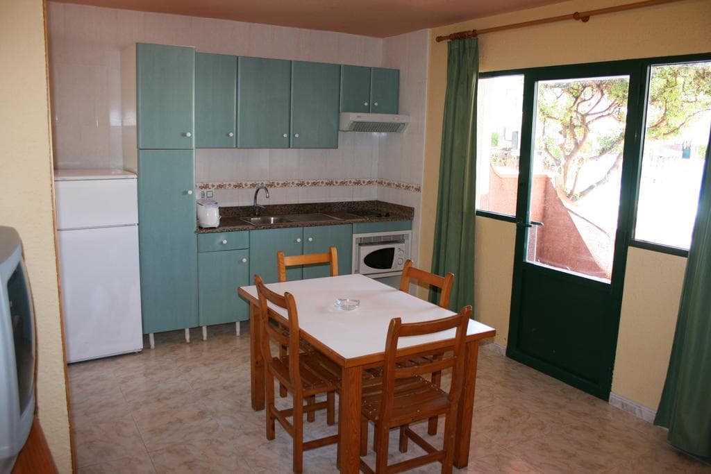 Apartamentos Lentiscos by MIJ