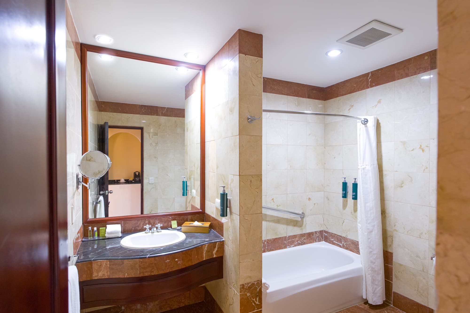 DoubleTree by Hilton Cariari San Jose