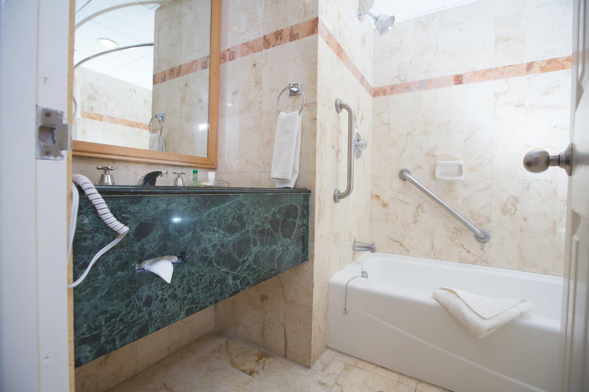 Hotel Continental Caribe Bay, Room