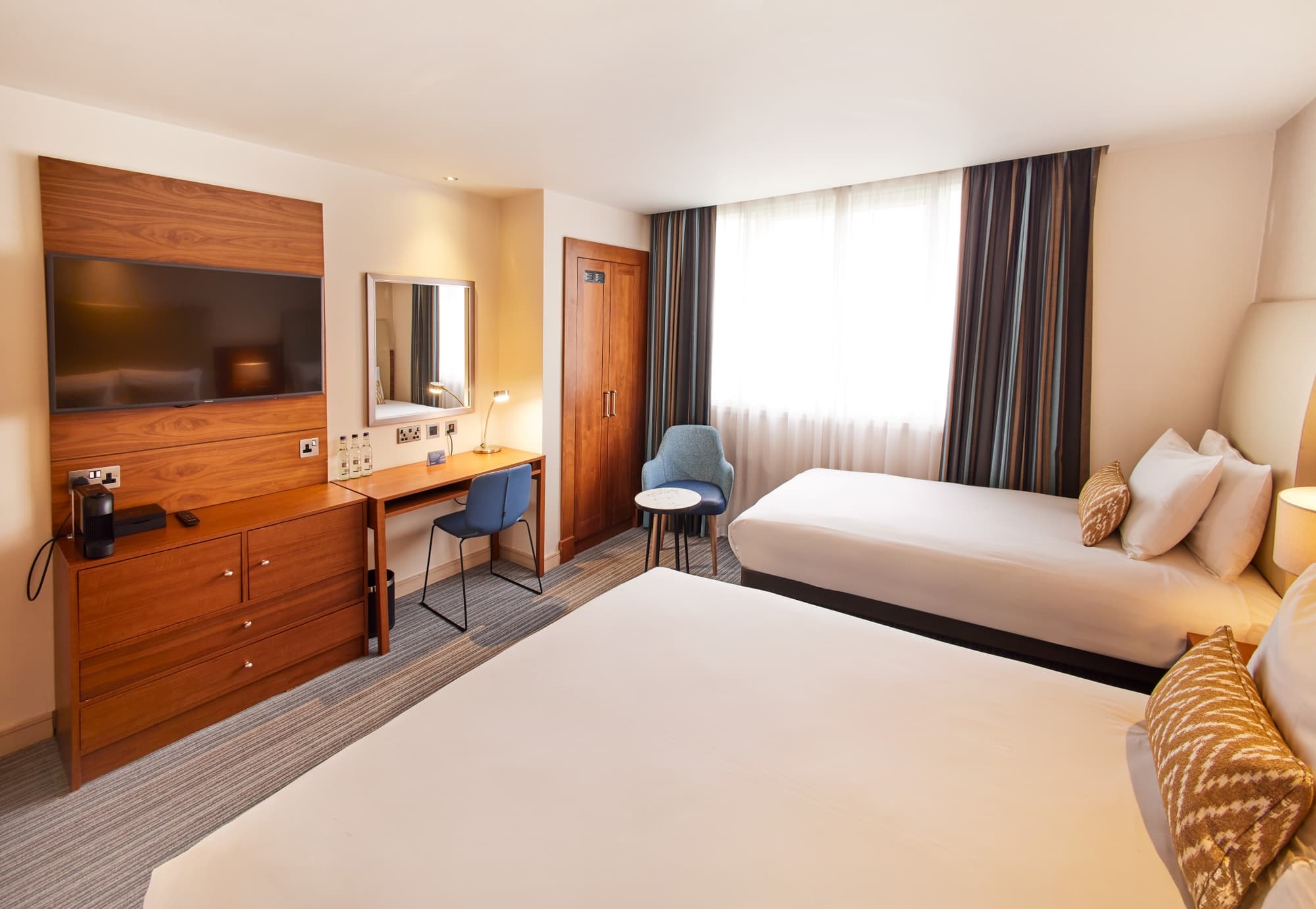 Thistle London Hyde Park Kensington Gardens, Room