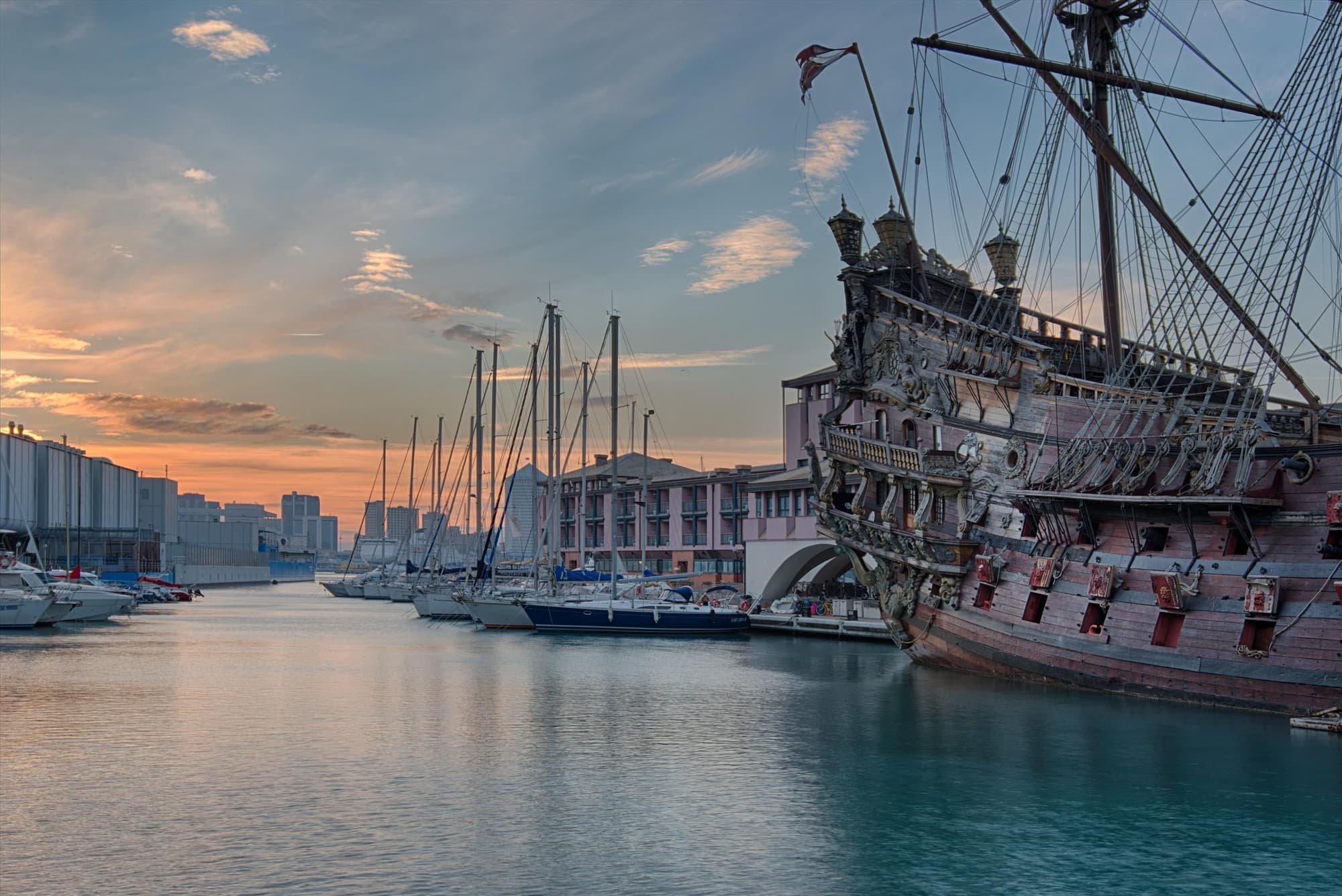 NH Collection Genova Marina, General view