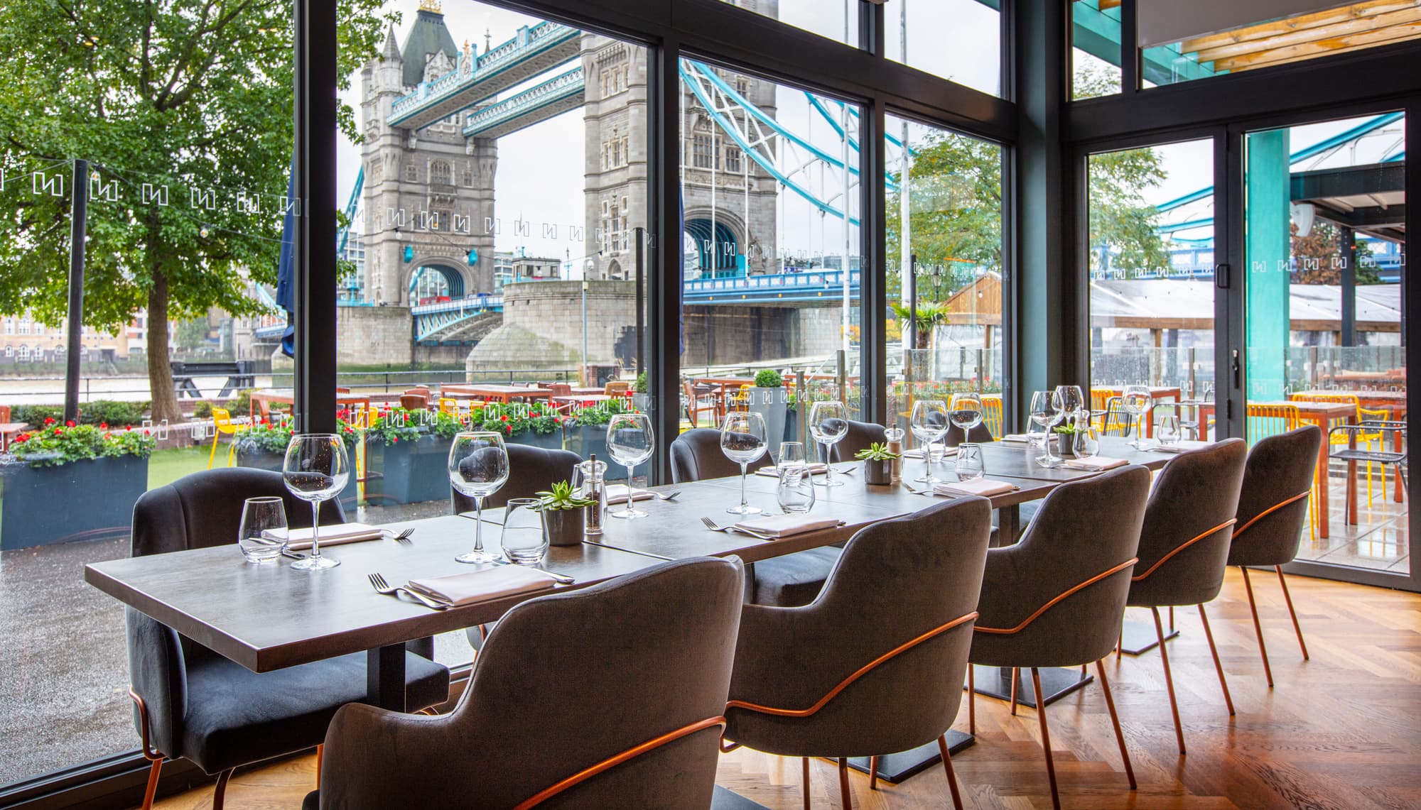 The Tower Hotel, by Thistle, Restaurant