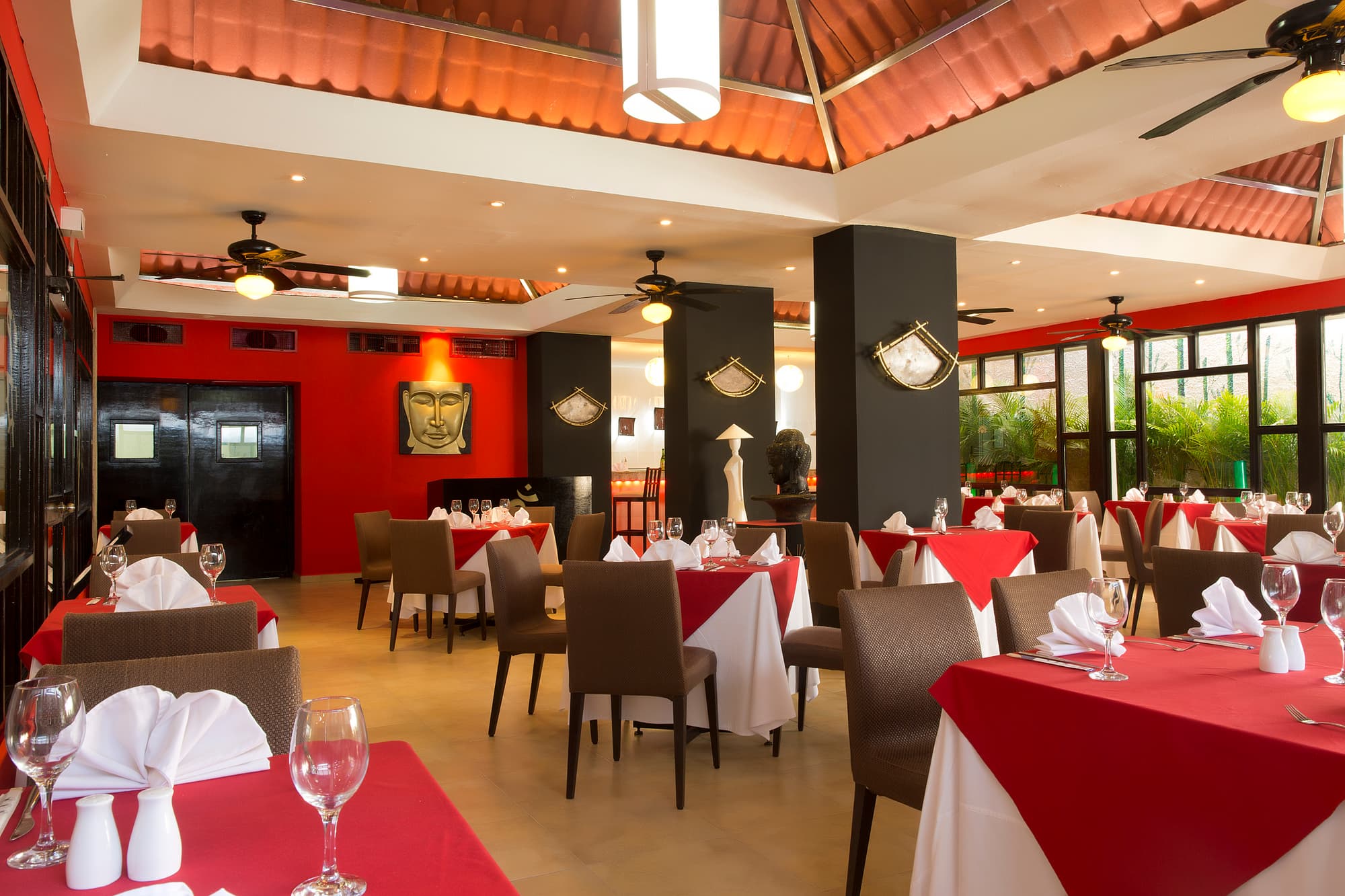 Golden Parnassus Resort- Adults Only All Inclusive, Restaurant